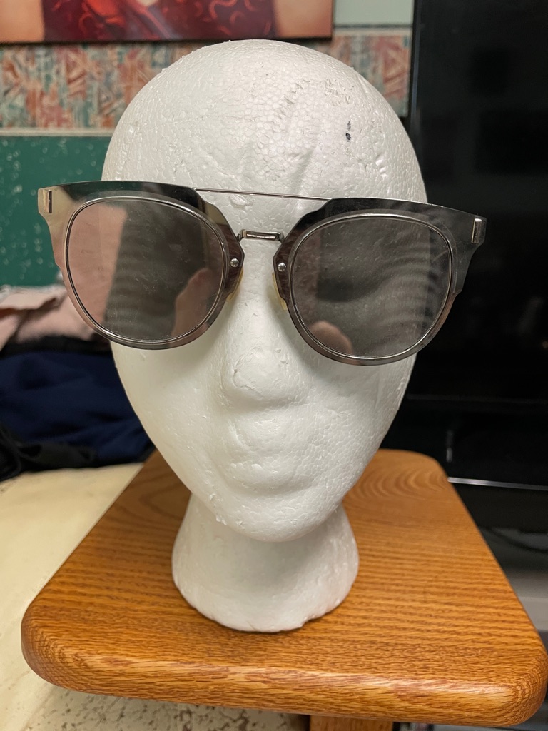 Vintage Silver Mirror Lense Metal Sunglasses - Super Cool
